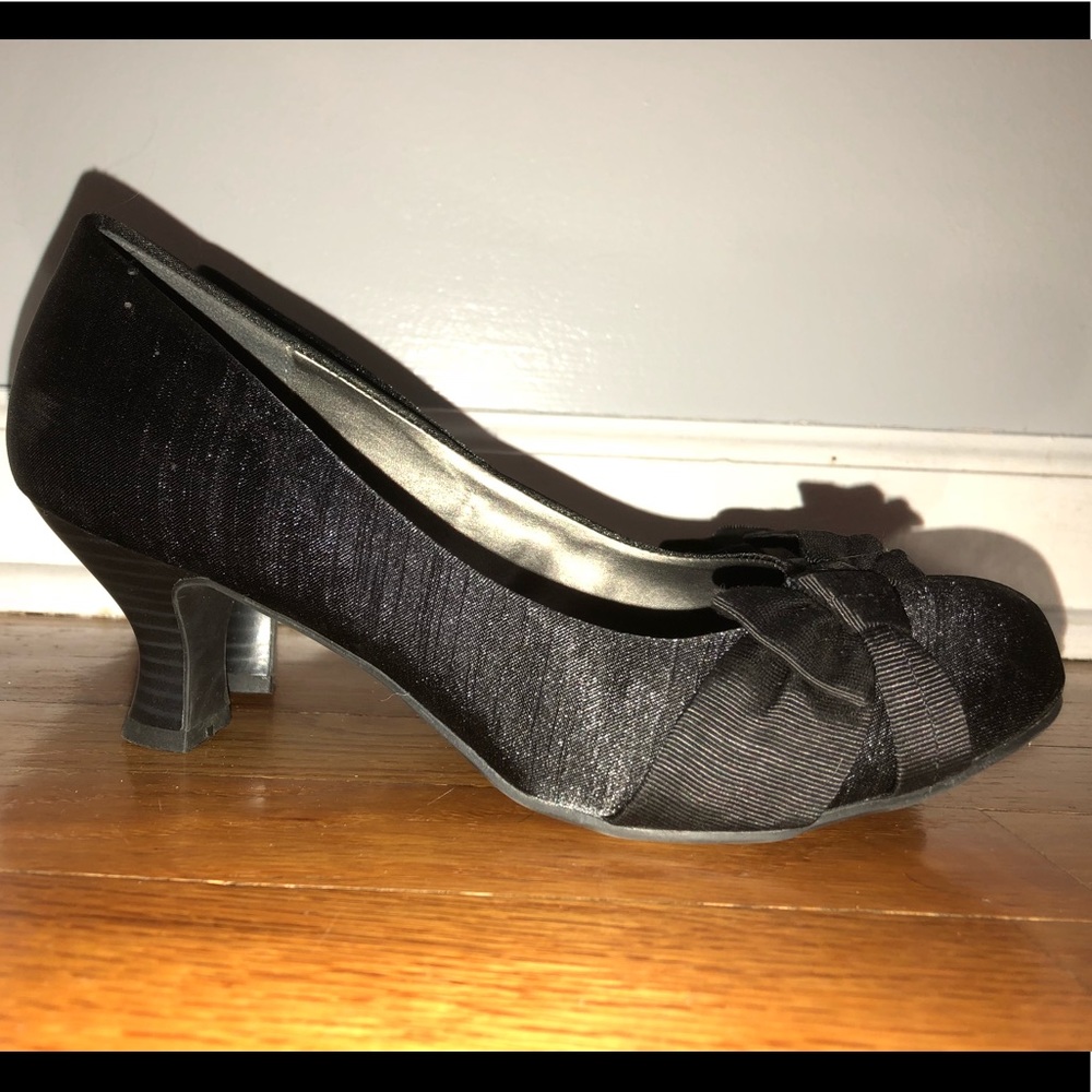 Black heels
